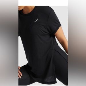 NWOT Medium Gymshark Black T-shirt